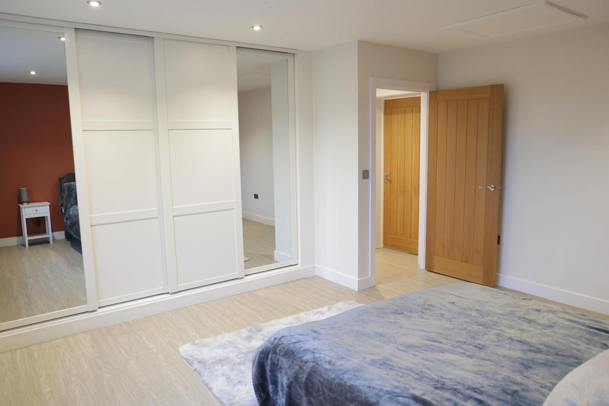 Luxury Isla Cottages, Bourne! Dog-Friendly, Countryside Views, Garden, Parking, 5Mins Pubs - Family Holiday Room photo